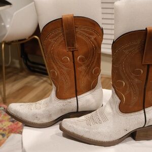 Sterling River Cowgirl Boots-Brand New